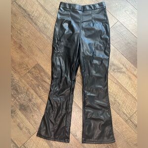 PrettyLittleThing Faux Leather Pants Women’s SZ 4 Black Flare High Rise PU Vegan